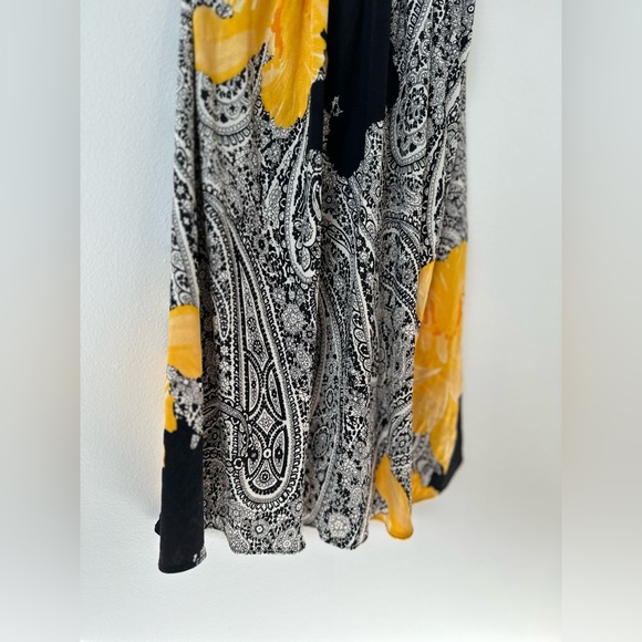 Sky Paisley Silk Sleeveless Dress with V-neckline and Empire Waist Size M - Picture 15 of 15